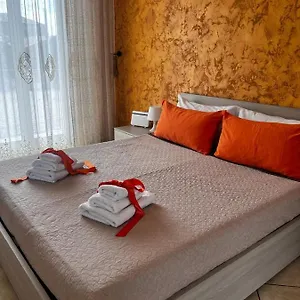 Porta Garibaldi Apartment Catania